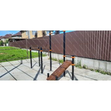 Турник, брусья, скамья для пресса