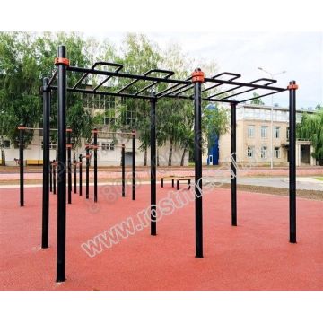 Рукоход с тремя турниками