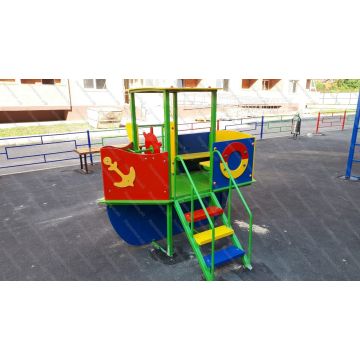 Горка - скат Кораблик