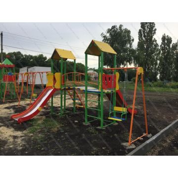 ДИК Австрия 06 с 3-мя качелями