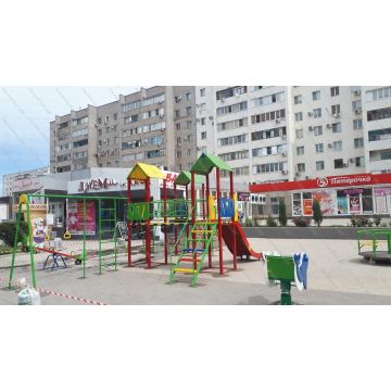 ДИК Идальго 6 с качелями