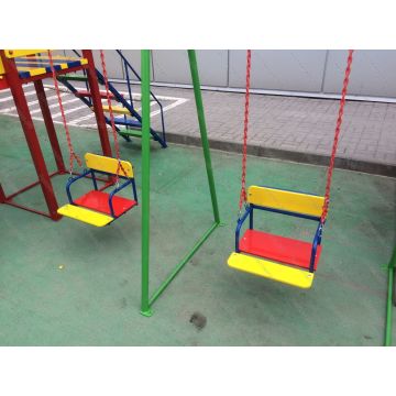 ДИК Австрия 04 с 2-мя качелями и рукоходом