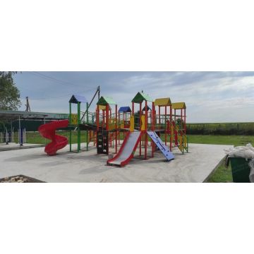 ДИК Городок № 2 с винтовой горкой